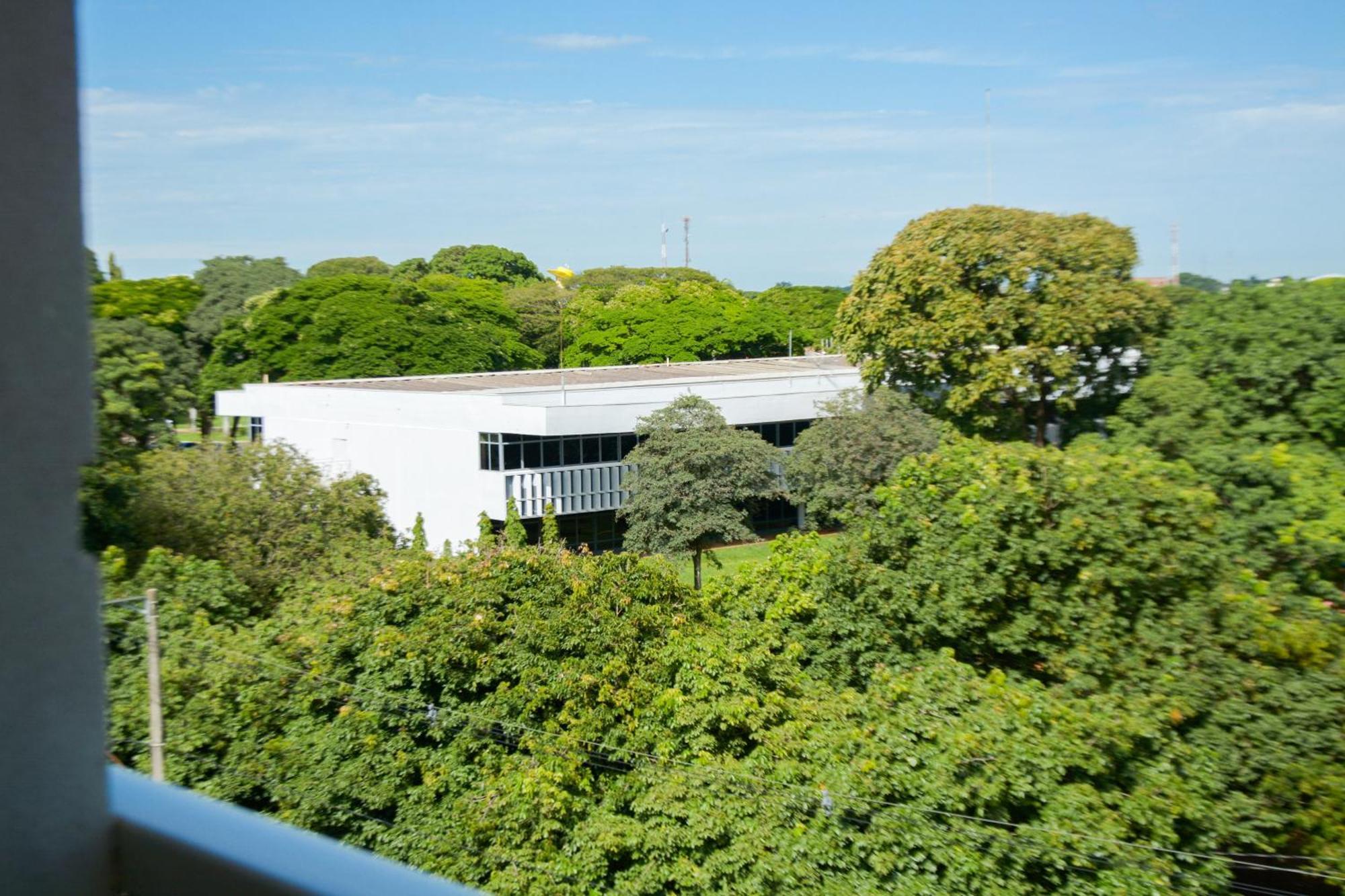 Bombonato Hotel - Facil Acesso Ao Aeroporto E Parque De Exposicoes Abcz Uberaba Extérieur photo