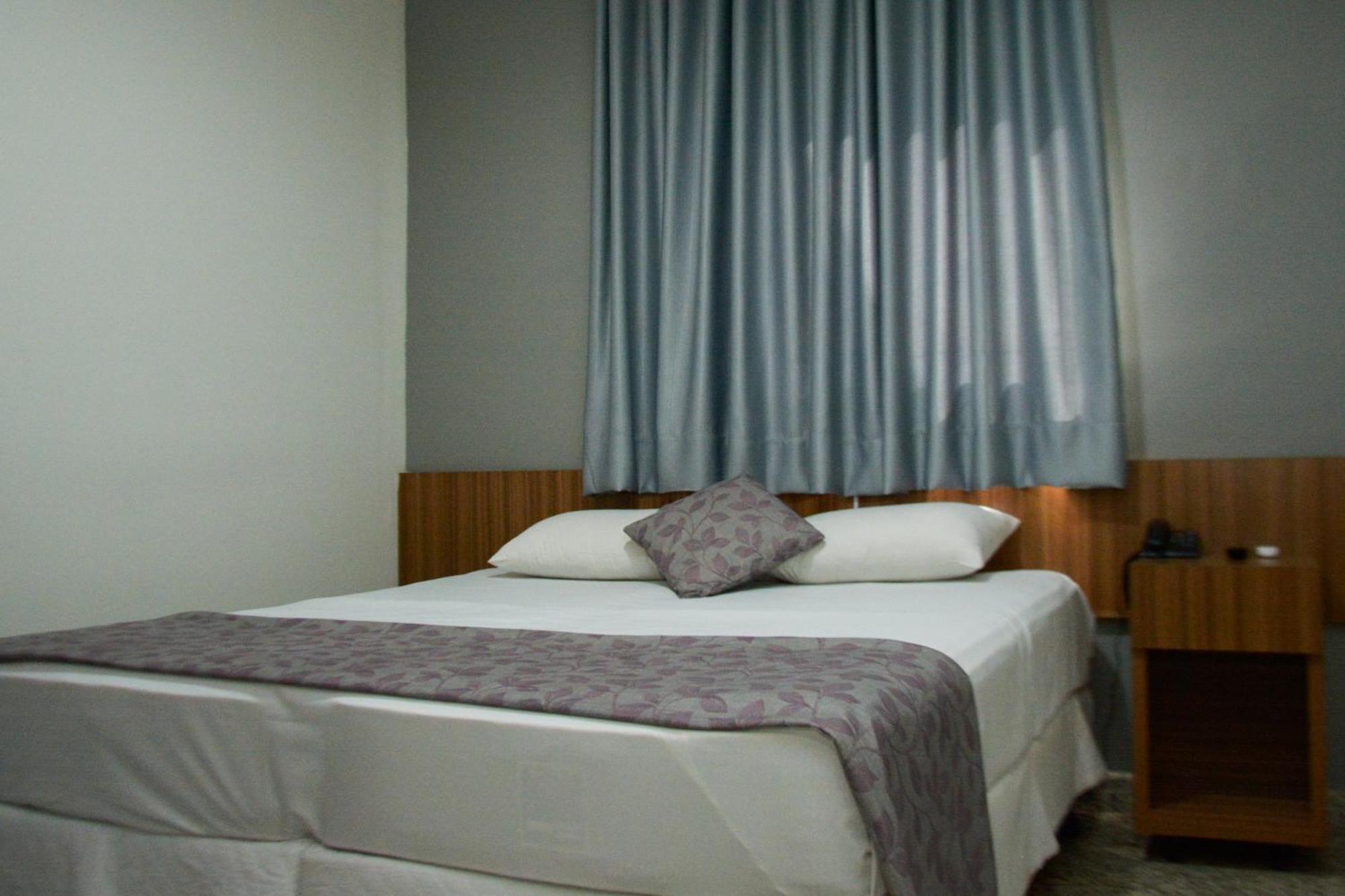 Bombonato Hotel - Facil Acesso Ao Aeroporto E Parque De Exposicoes Abcz Uberaba Extérieur photo