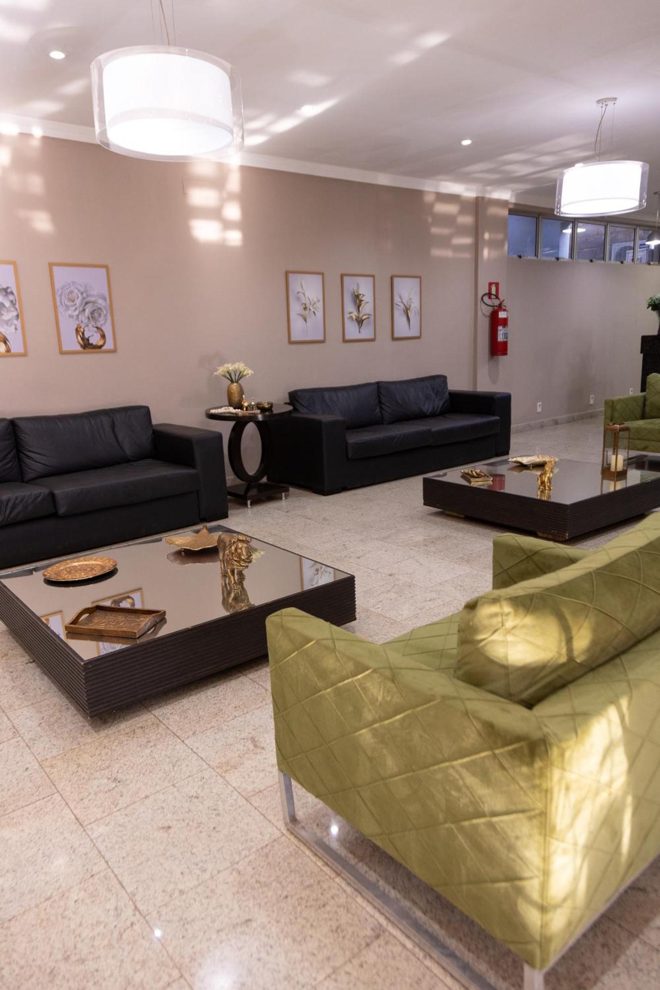 Bombonato Hotel - Facil Acesso Ao Aeroporto E Parque De Exposicoes Abcz Uberaba Extérieur photo