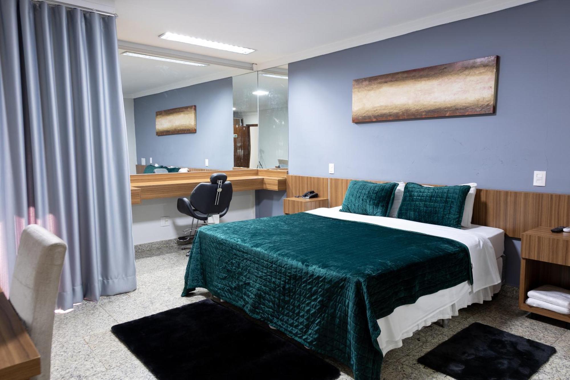 Bombonato Hotel - Facil Acesso Ao Aeroporto E Parque De Exposicoes Abcz Uberaba Extérieur photo