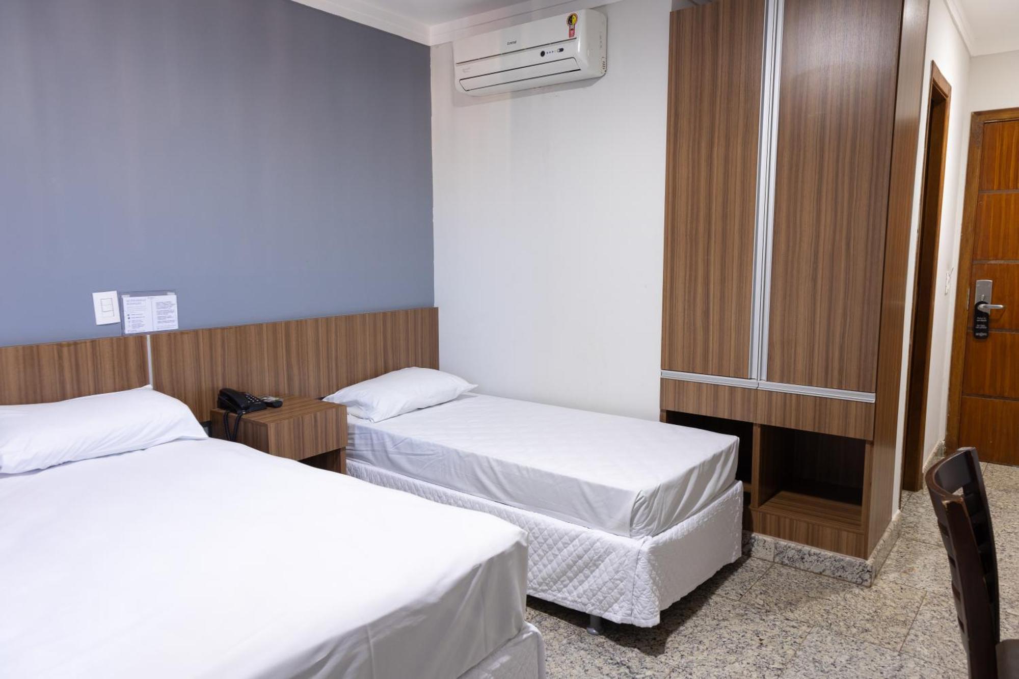 Bombonato Hotel - Facil Acesso Ao Aeroporto E Parque De Exposicoes Abcz Uberaba Extérieur photo