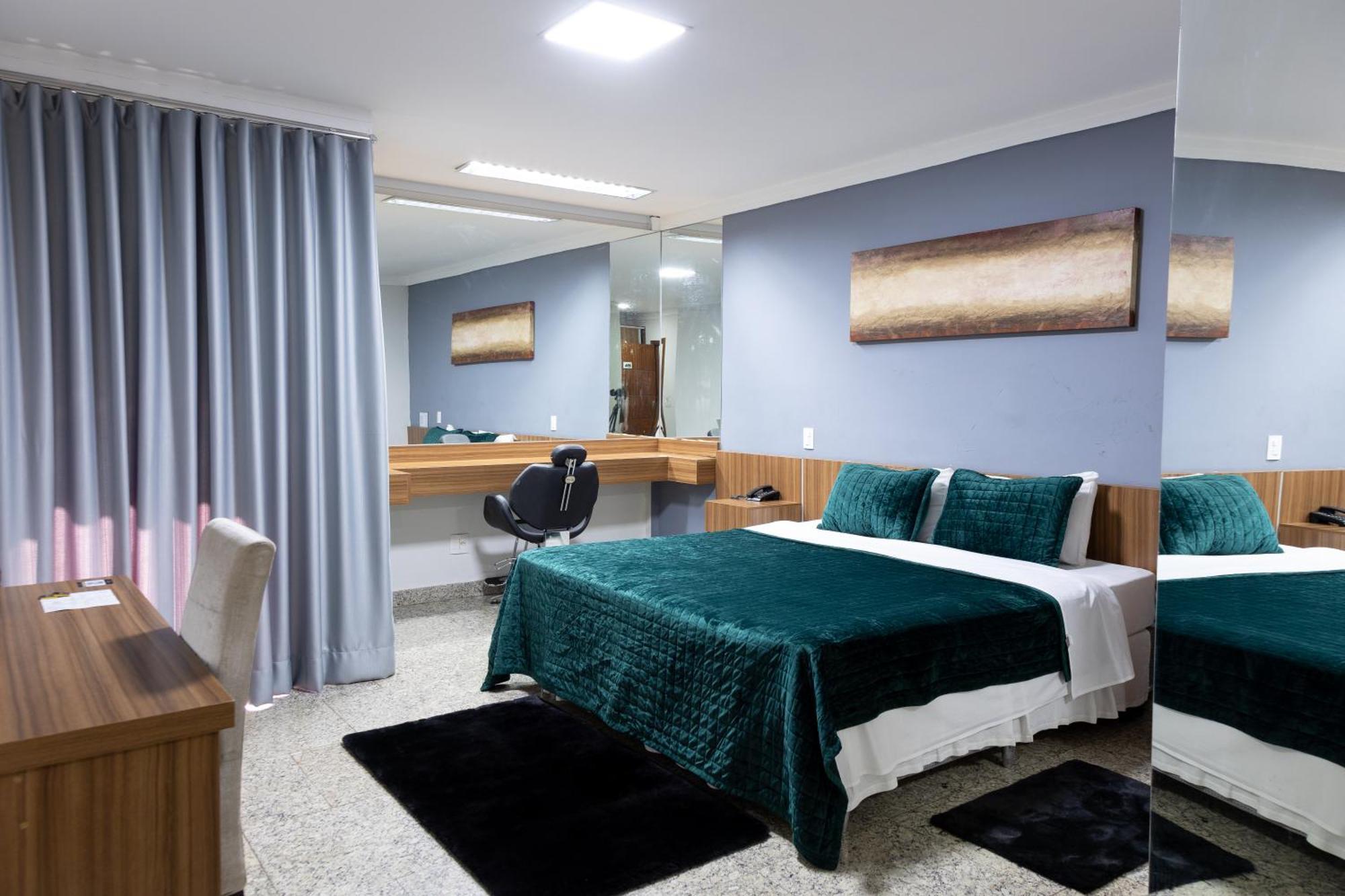 Bombonato Hotel - Facil Acesso Ao Aeroporto E Parque De Exposicoes Abcz Uberaba Extérieur photo